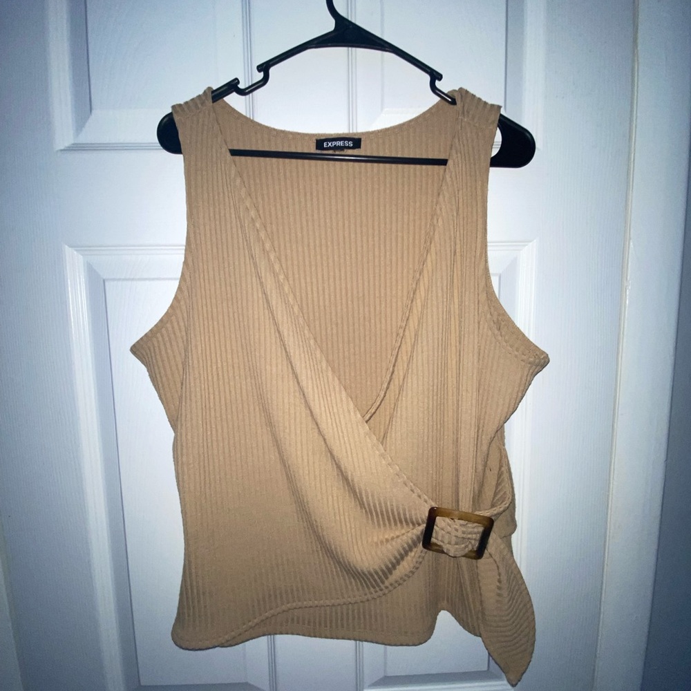 Express Top - Picture 4 of 5